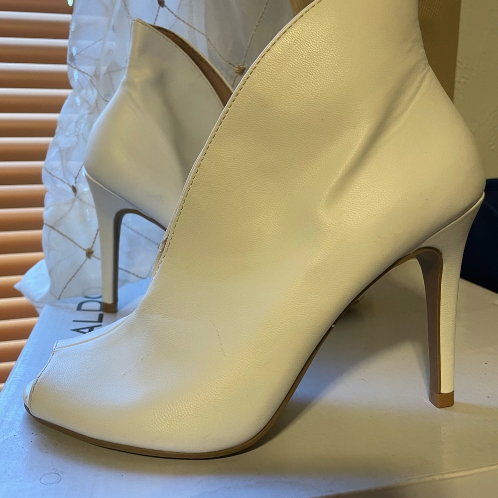White heel booties